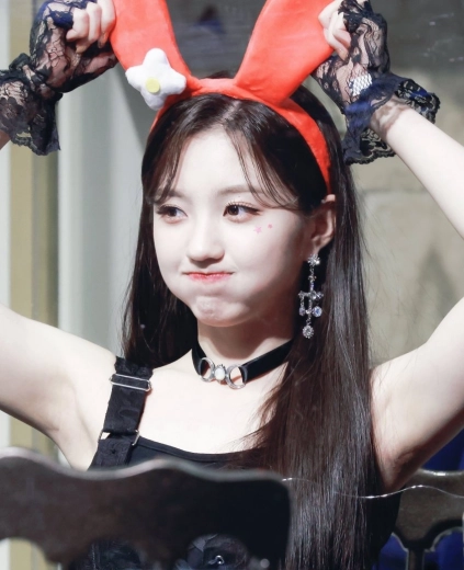팬들 눈앞에서 드러난 메이디 강예서 뽀송겨