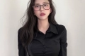검정셔츠 터질듯
