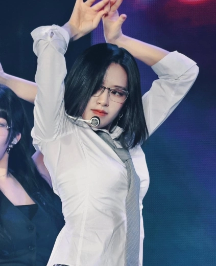 아이브 안유진 겨땀 장면 캡처