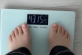 숲트리머 진자림 맨발 클로즈업된 체중 인증