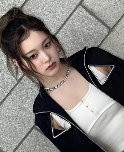 스테이씨 재이 겨드랑이 노출 의상 겨붕이 정조준