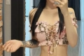 슴가 가운데로 잘 모였어