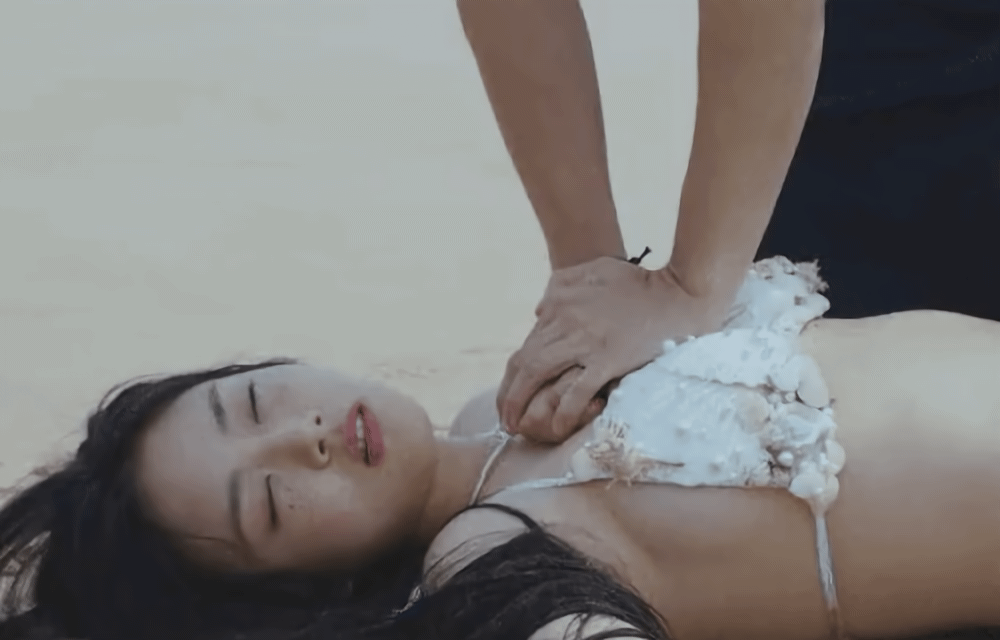 비키니 착샷 출렁이는 비비 슴드랑이
