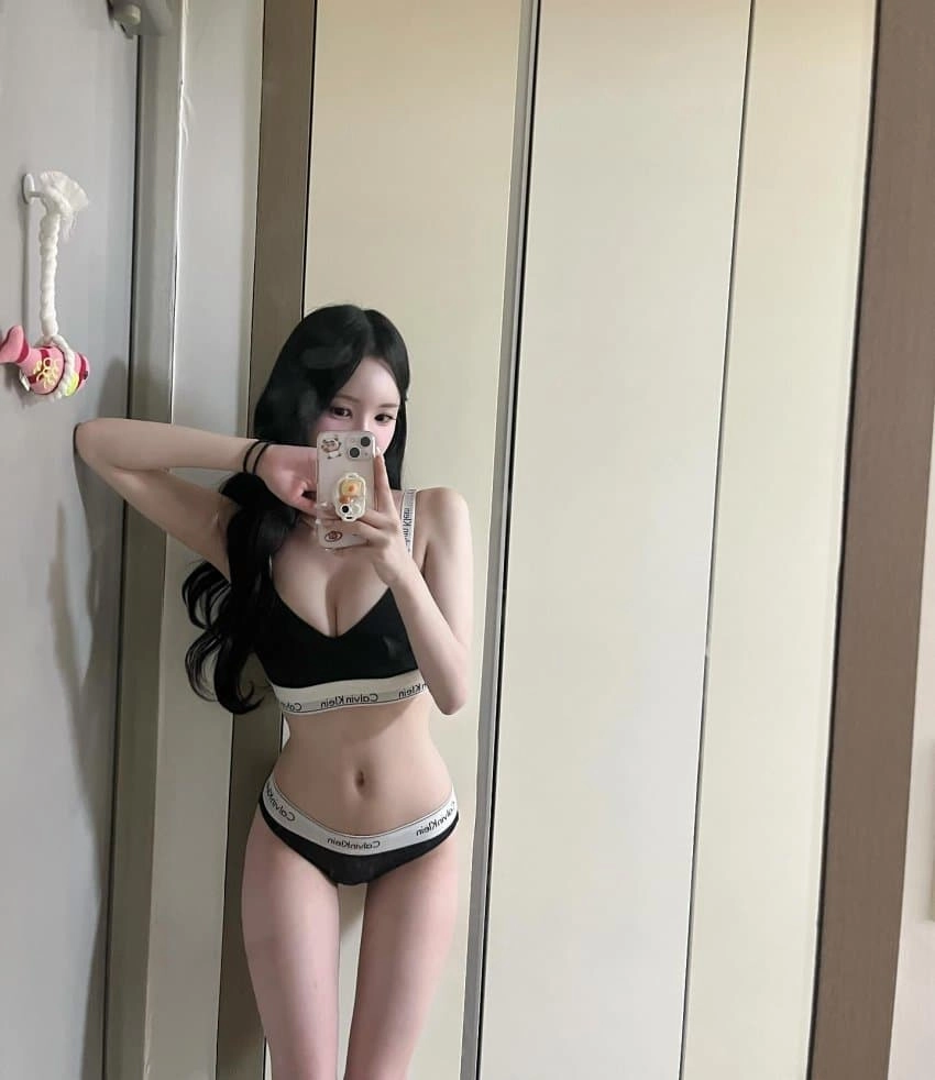 얄짤없는 ck언더웨어 몸매