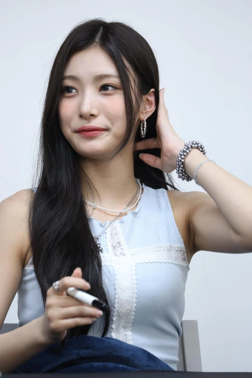 오드유스 써머 섹시겨 착샷 화제 레전드 갱신