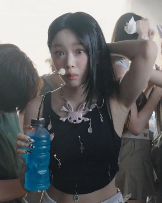 엔제이지 하니 도톰겨 터진 대기실 포즈