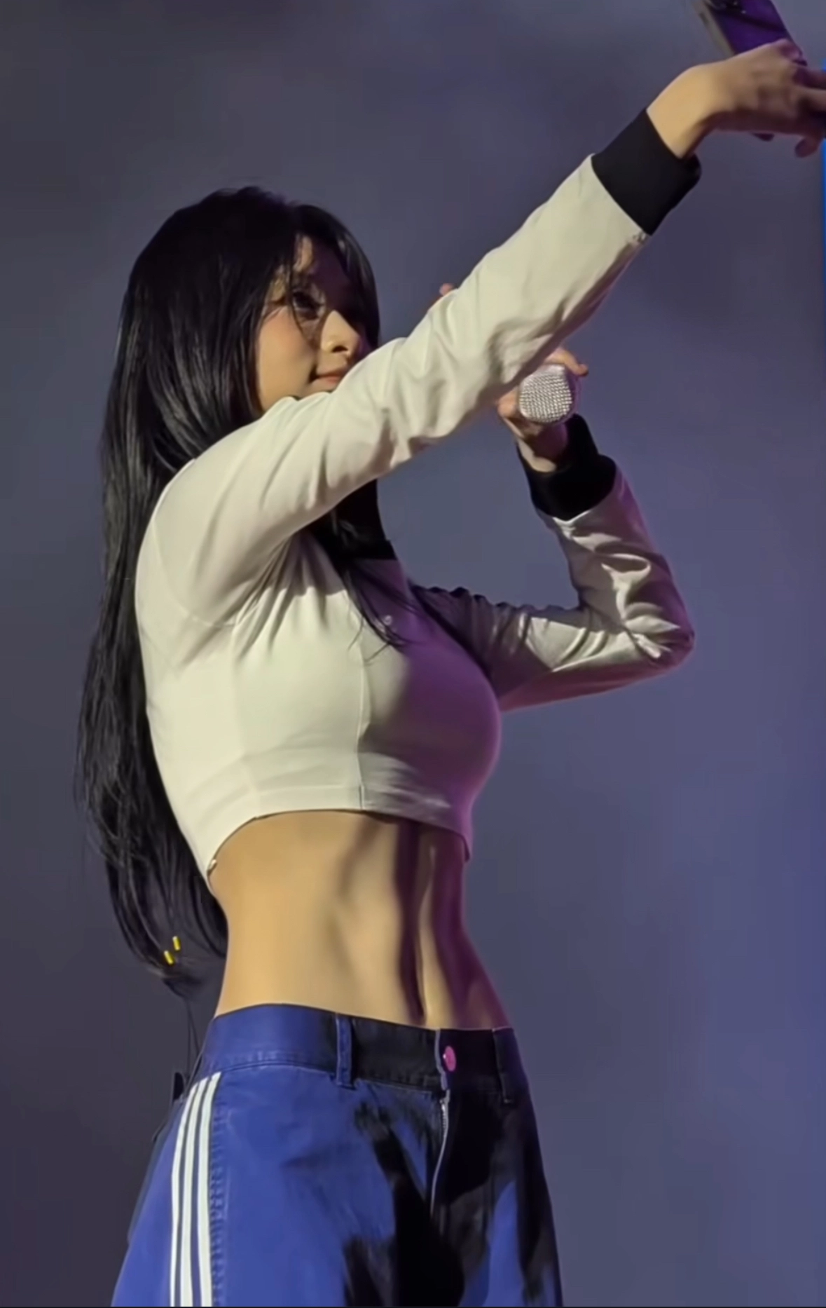 베몬 아현 복근 살벌하눼
