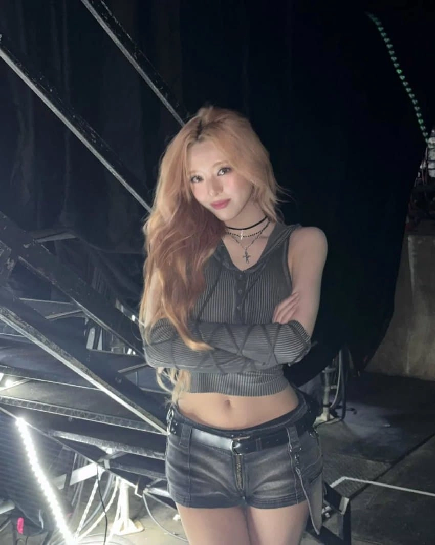금발유나 미친골반 배꼽