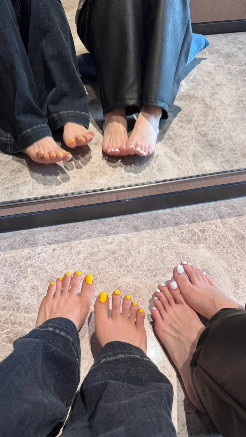 여사친 발끝 페디샷 이 정도면 발붕이 넋나감