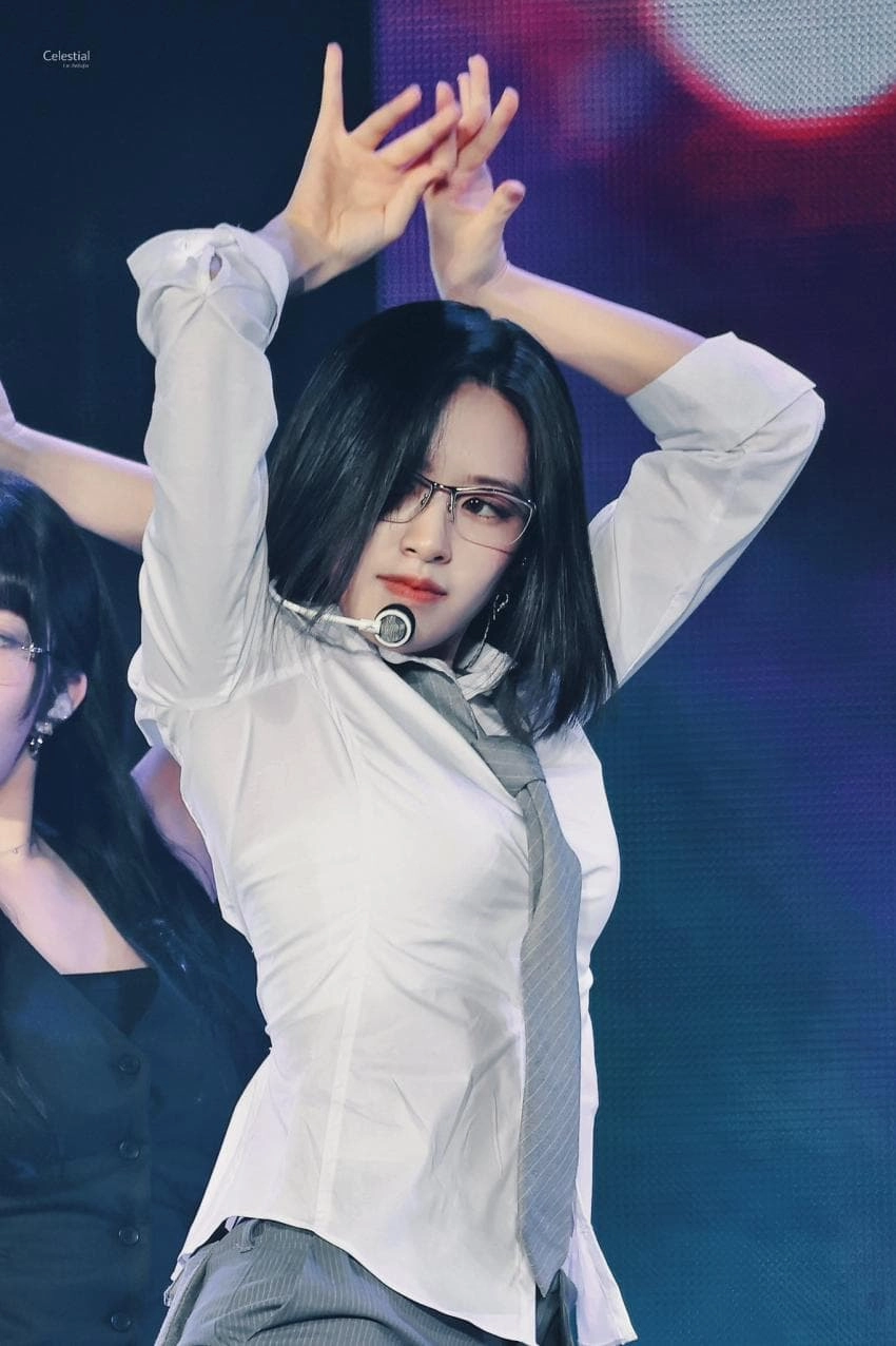 아이브 안유진 겨땀 장면 캡처