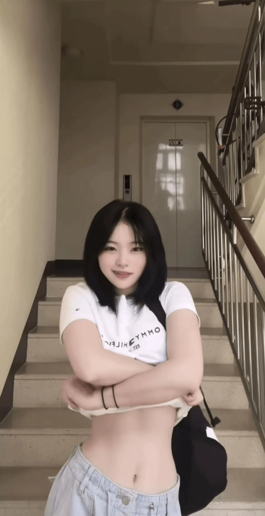 어디까지 벗을려구