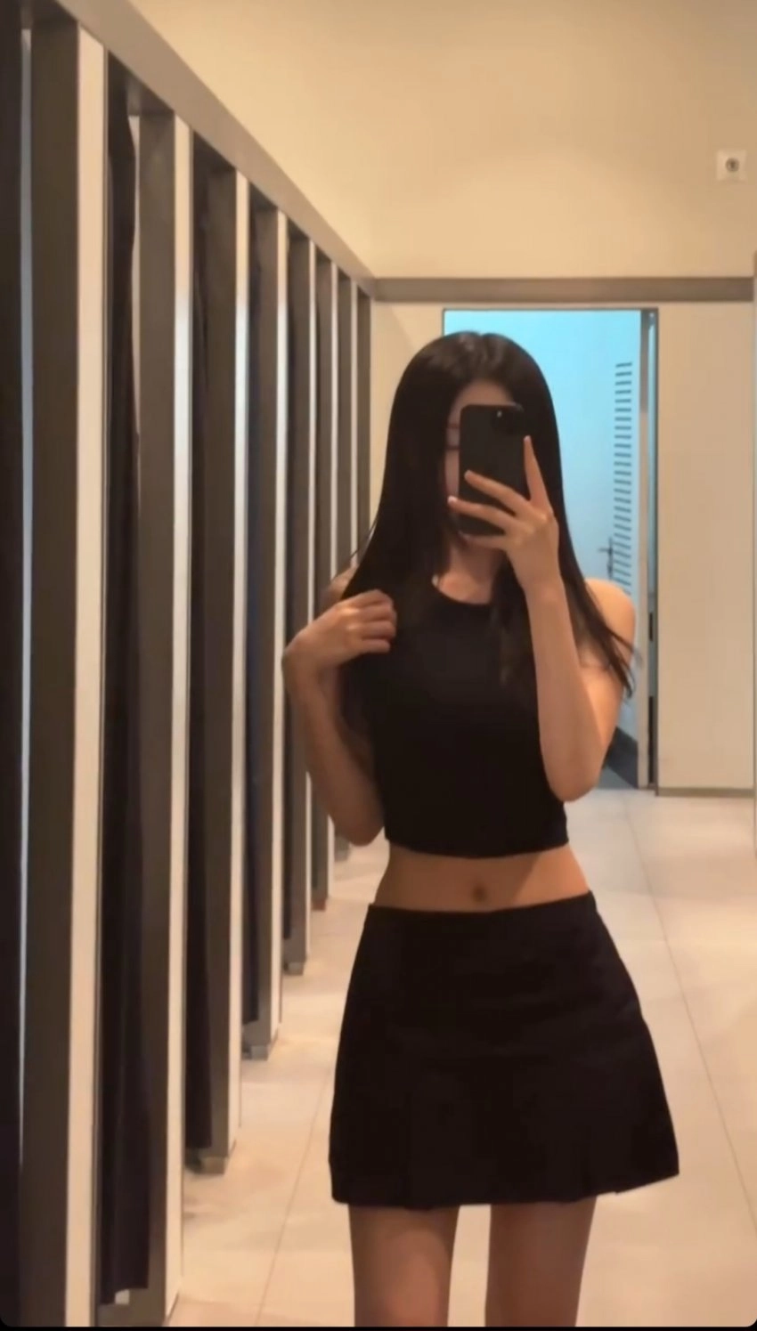 자라 탈의실에서