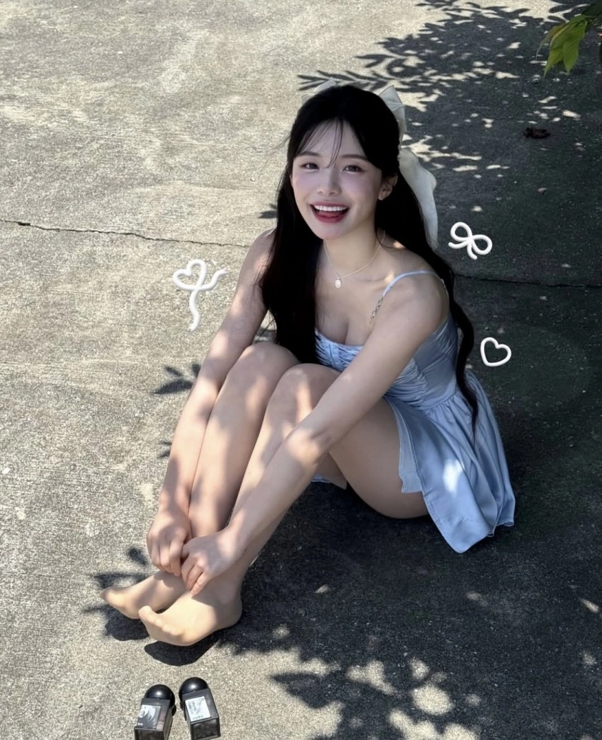 치어리더 이다혜 맨발 실루엣에 팬들 시선 고정