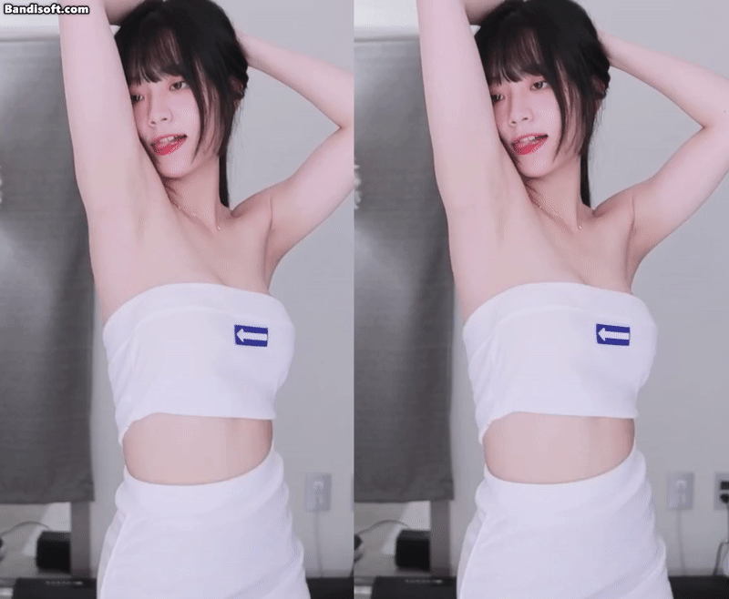 qwer 쵸단 겨로투 움짤 하나로 디시 겨갤 역대급 저장률 찍는 중