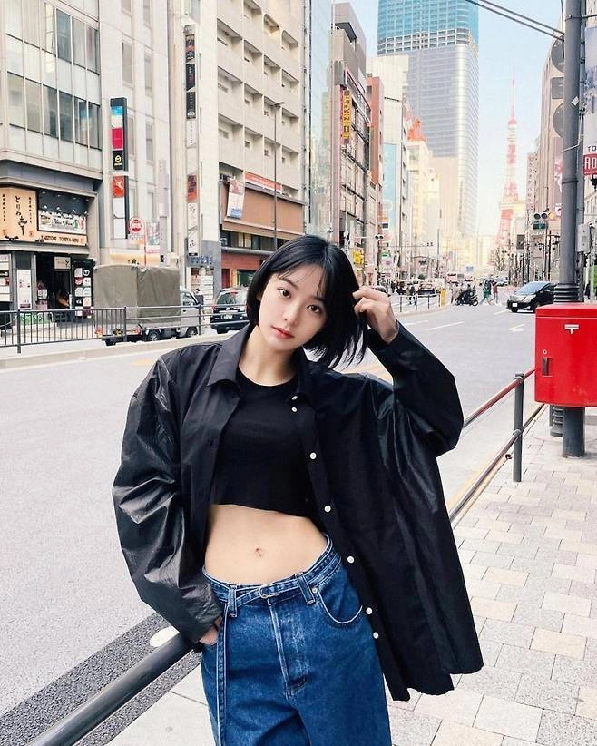 세련된아이 아라나 모모코