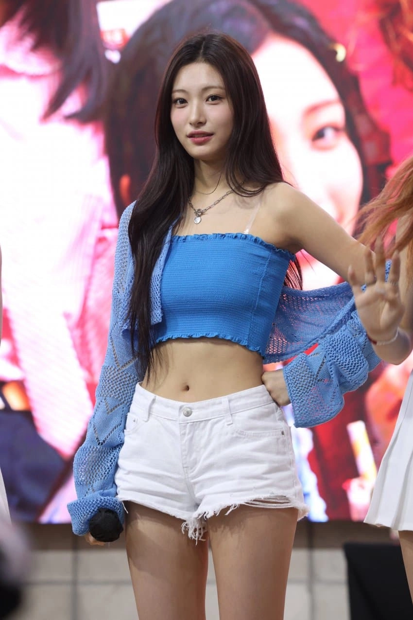 시원시원하게 생긴 써머