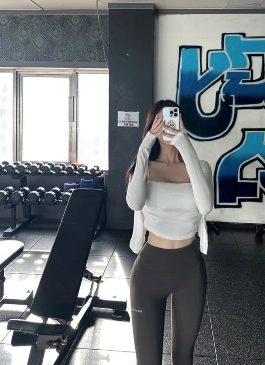절구통 몸매 좋쿠~