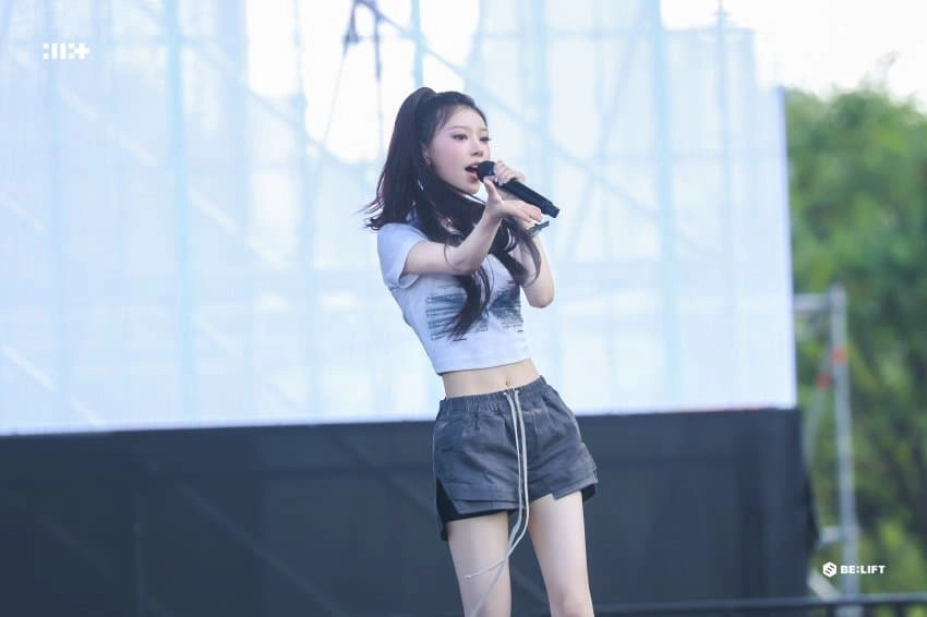 묶은머리가 예쁜 아이릿 모카